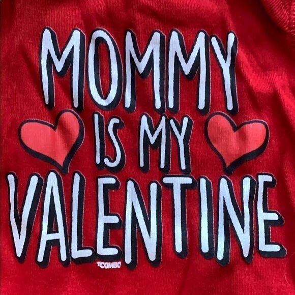 3/$25 “Mommy is my Valentine” onesie - Picture 2 of 4
